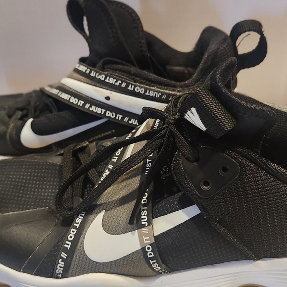 Nike Hyperset Size 8 - Picture 1 of 5